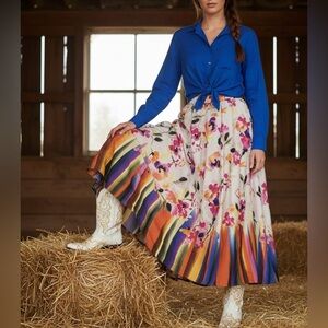 Lucky & Coco, size L Vibrant Floral A-Line Skirt